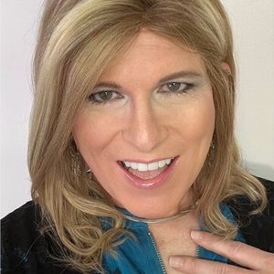 Meet your Posher, Stacey